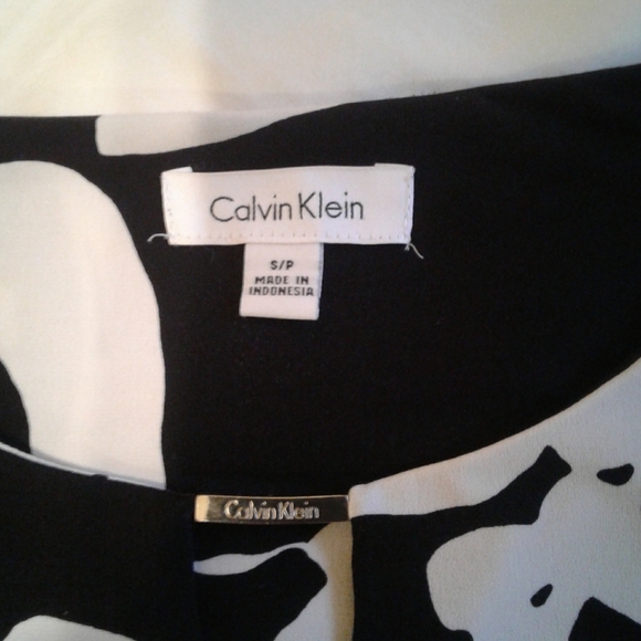 Calvin Kline Blouse - Picture 2 of 3